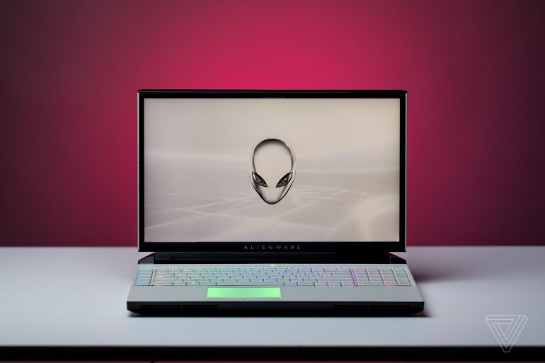 Alienware Area-51m – самый мощный игровой ноутбук на базе настольных комплектующих с поддержкой модернизации системы