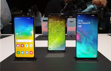 Galaxy S10+, S10 и S10е — первый взгляд на новые флагманы Samsung