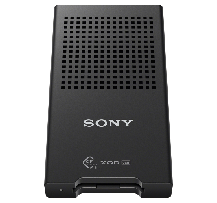 «До 1700 МБ/с при чтении и 1480 МБ/с при записи»: Sony анонсировала карты памяти CFexpress Type B