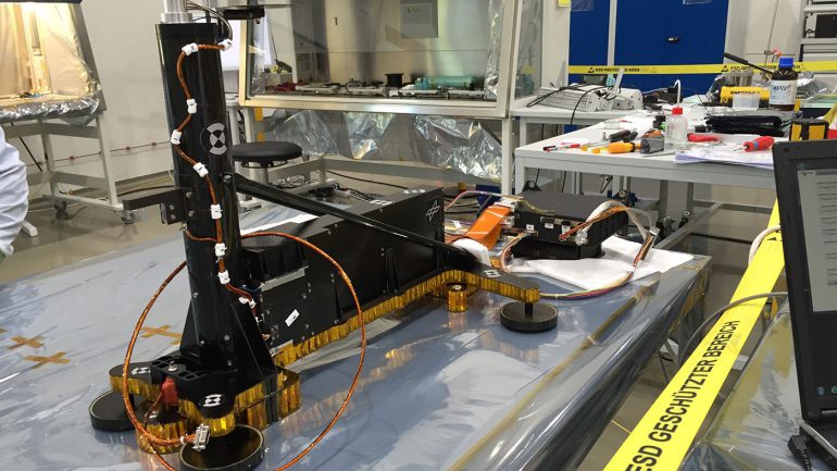 Посадочная платформа InSight установила еще один научный инструмент на поверхность Марса