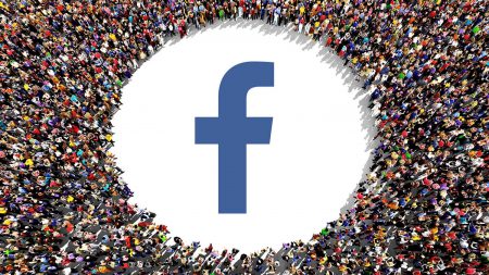 Украинская аудитория Facebook выросла на 3 млн человек за 2018 год, общее количество пользователей соцсети в нашей стране составляет 13 млн [инфографика]