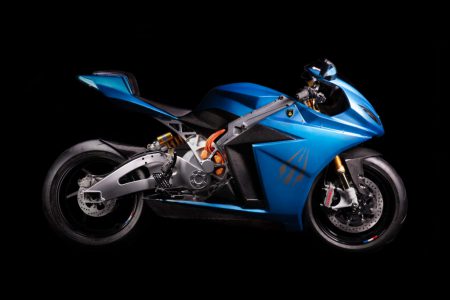 Электромотоцикл Lightning Strike обеспечит запас хода до 320 км, а его цена составит от $13 тыс. до $20 тыс.