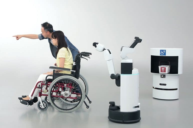 Людям с инвалидностью, которые посетят Олимпиаду-2020, будут помогать роботы