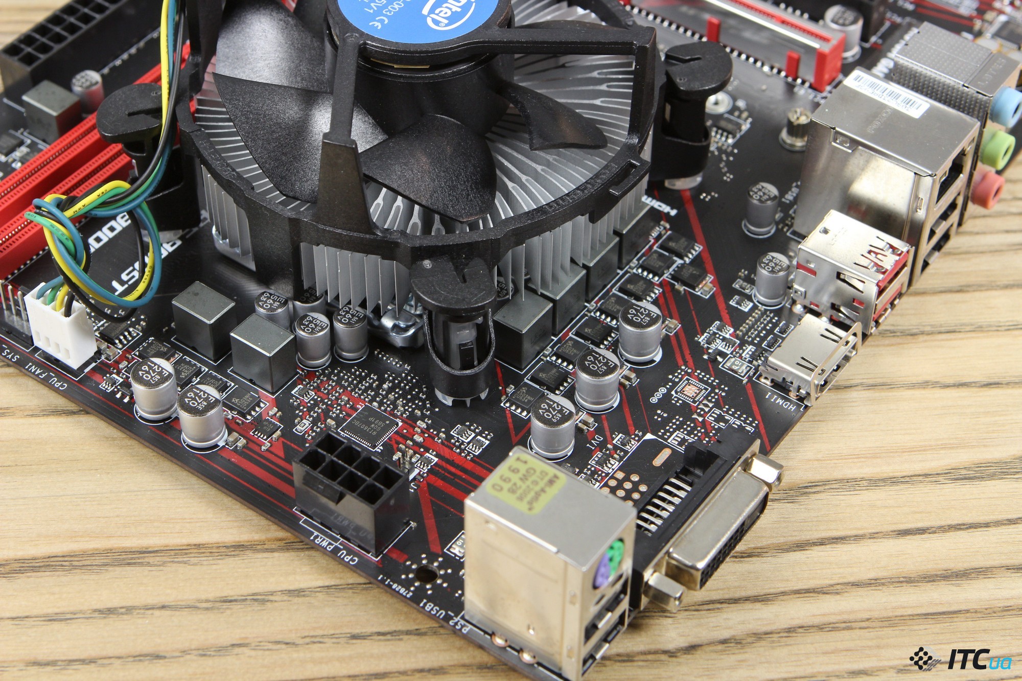 Core i3-8100 vs. Ryzen 3 2200G: на что способны базовые платформы Intel и AMD?