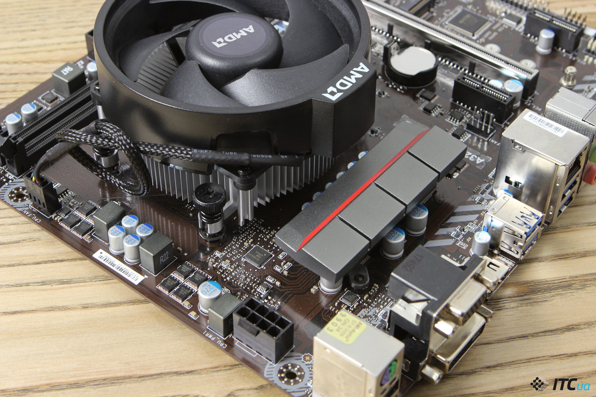 Core i3-8100 vs. Ryzen 3 2200G: на что способны базовые платформы Intel и AMD?