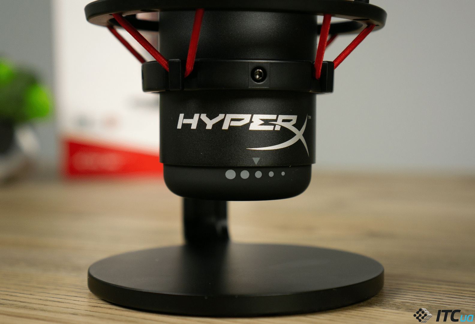 Обзор микрофона HyperX QuadCast: если гарнитуры мало