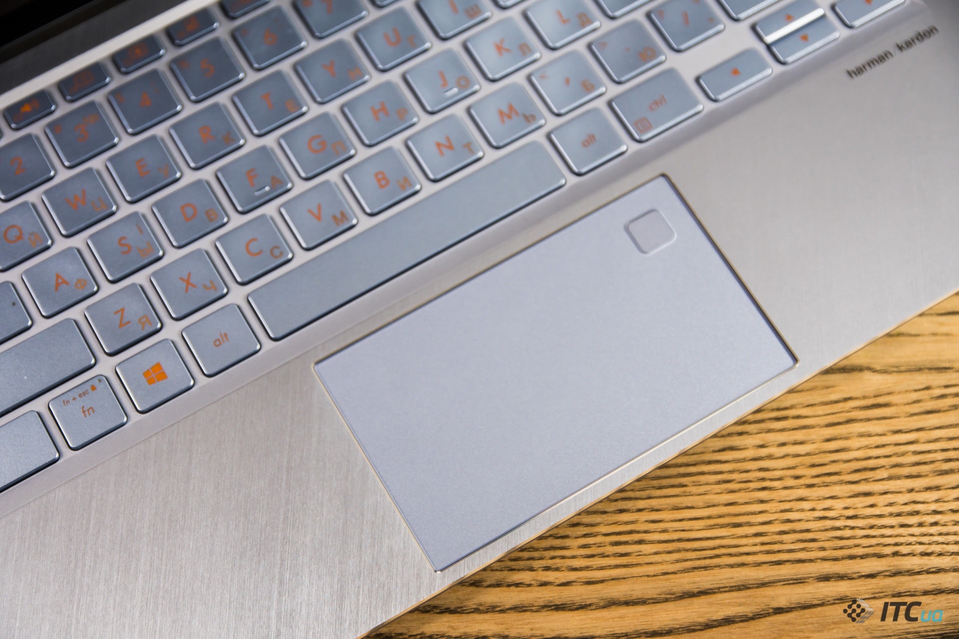 ZenBook S13 – обзор компактного ноутбука ASUS