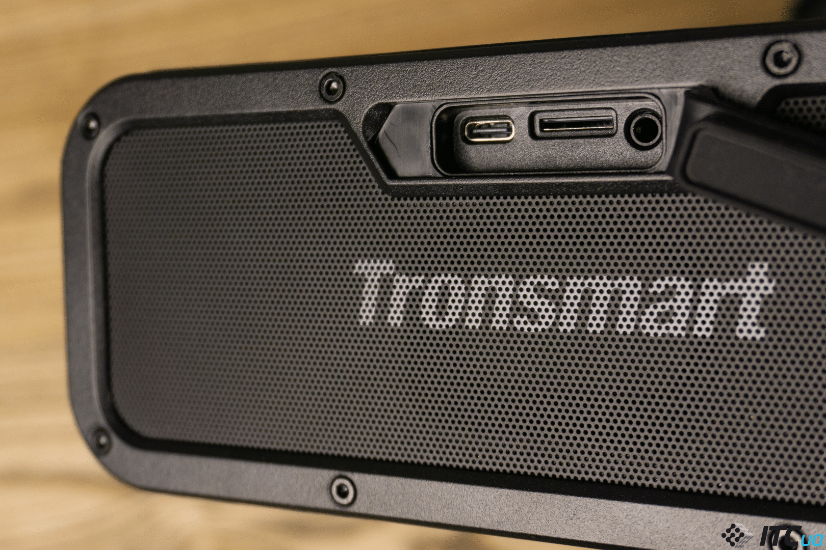 Overview of Tronsmart Element Force and Force+ wireless speakers