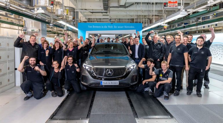 В Германии стартовало серийное производство электрокроссовера Mercedes-Benz EQC с запасом хода 450 км и ценником от €71 тыс.