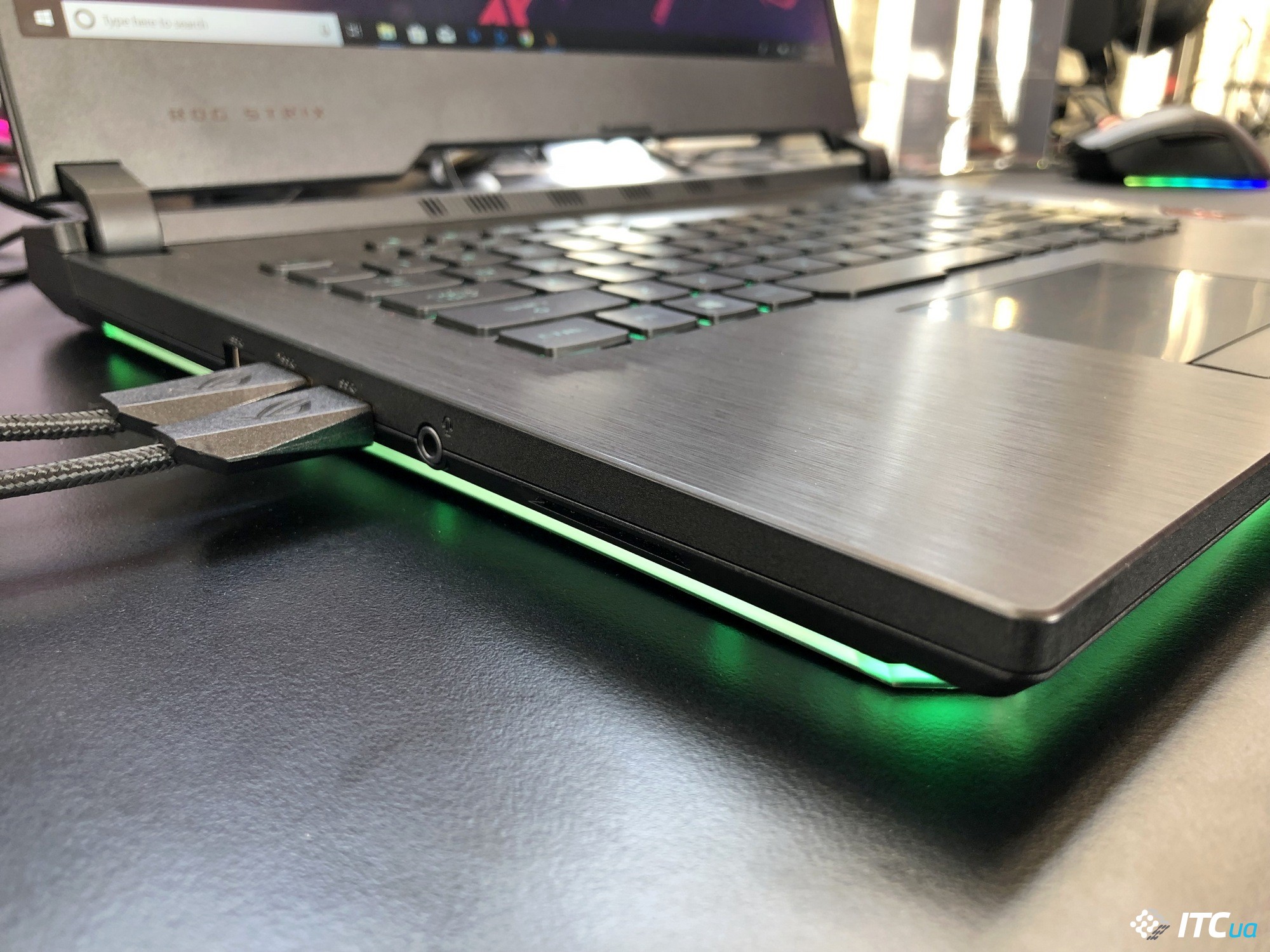 Киберспорт идет в народ: ASUS обновляет линейку игровых ноутбуков ROG Strix