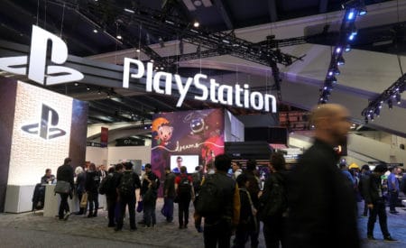 Sony пообещала «захватывающий» и «целостный» игровой опыт, наглядно показав превосходство новой PlayStation над PlayStation 4 Pro в скорости запуска игр