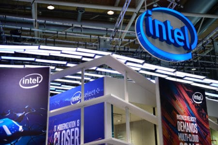 10-нм процессоры Intel Ice Lake-U с новым GPU Gen11 неплохо справляются с современными играми в разрешении 1080p