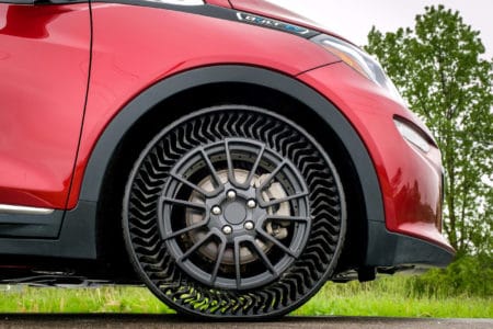 GM и Michelin выпустят безвоздушные <b>шины для легковых</b> ...