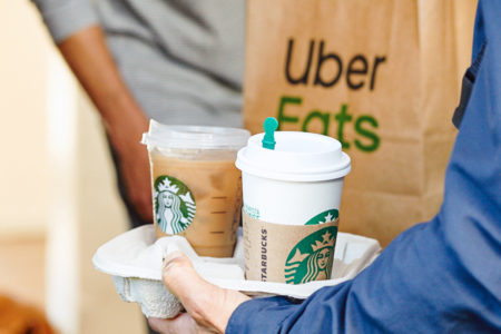 Starbucks и Uber Eats совместно запустят доставку кофе на всей территории США к началу 2020 года
