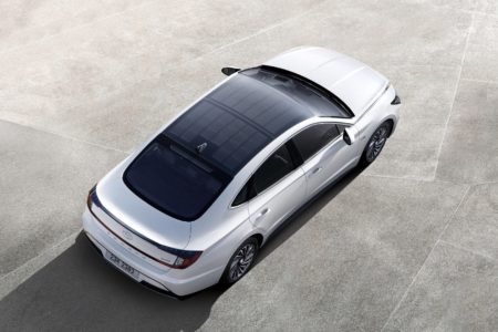 Новая Sonata Hybrid 2020 получила солнечные панели на крыше