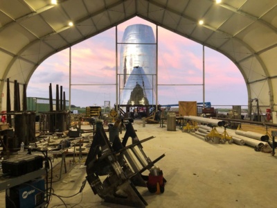 Прототип SpaceX Starship для орбитальных испытаний почти готов