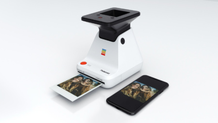 Polaroid Lab – принтер для печати фотографий со смартфона, требующий сфотографировать изображение с дисплея