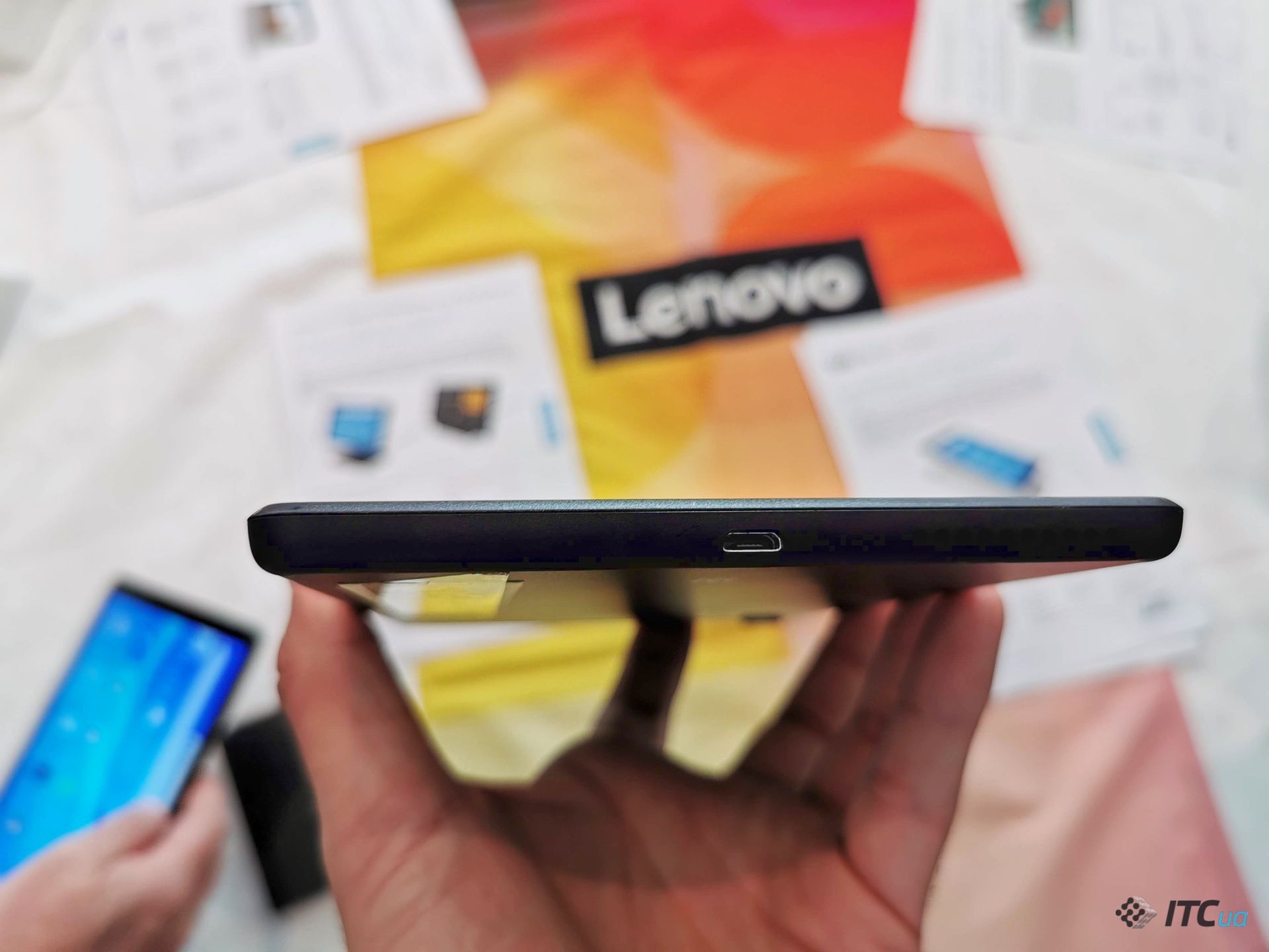 Lenovo на IFA 2019: умный дисплей Smart Display 7, планшеты Yoga Smart Tab и Smart Tab M8