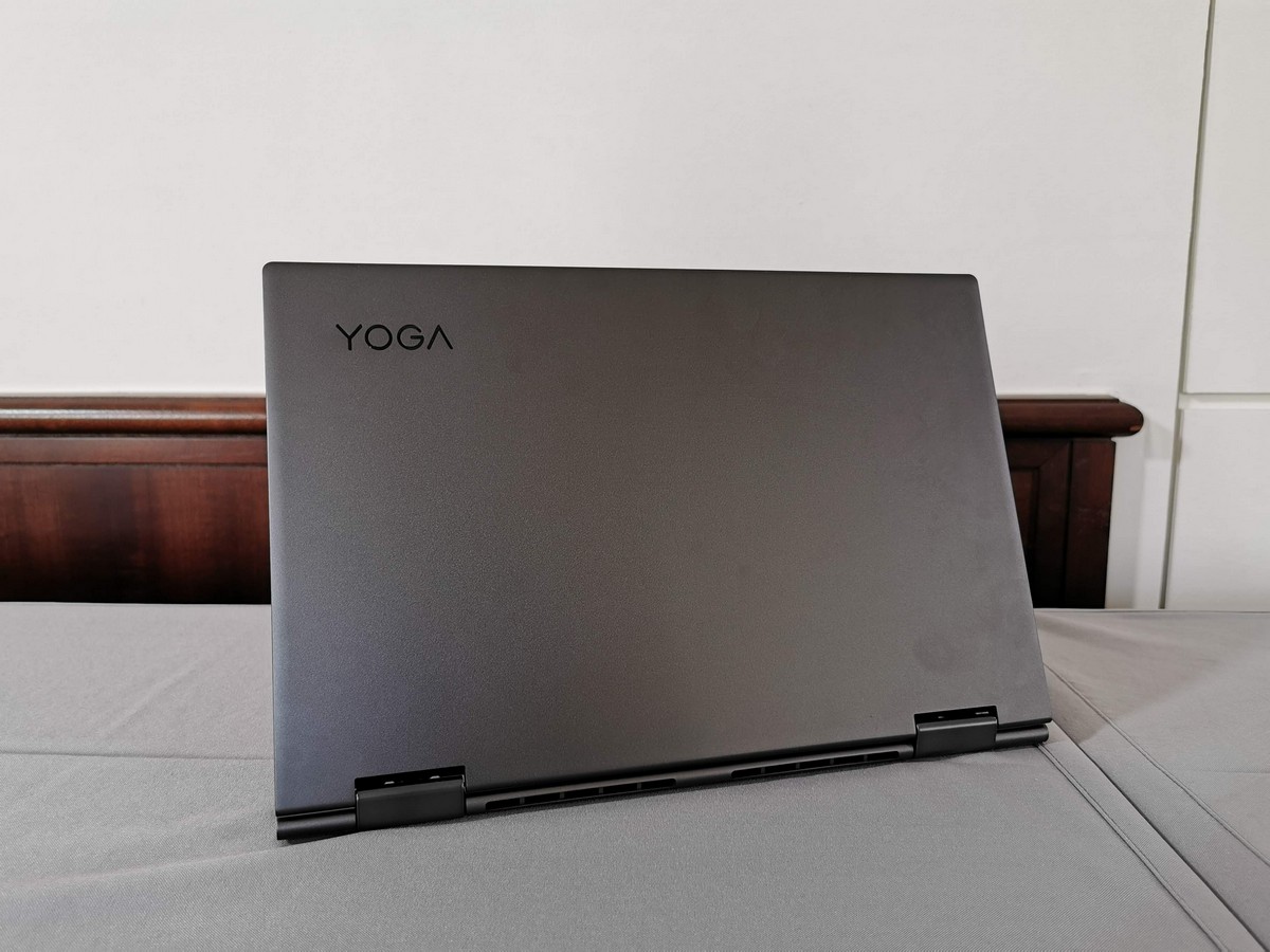 Первый взгляд на ноутбуки Lenovo Yoga C940, C740, S740 и C640