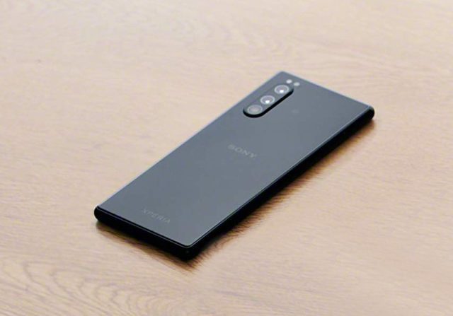 На IFA 2019 ожидается анонс нового флагманского смартфона Sony Xperia 2 [Официальные рендеры новинки]