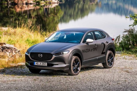Официально: Mazda представит свой первый электромобиль на Токийском автошоу в октябре, он получит мощность 105 кВт и батарею на 35,5 кВтч