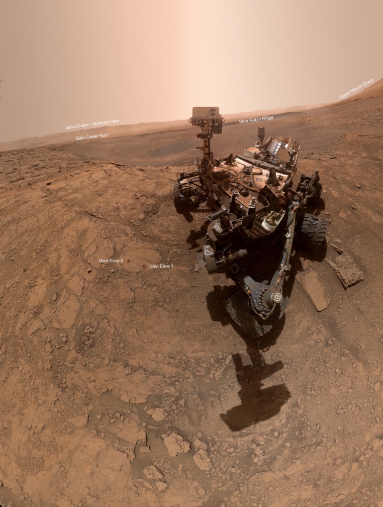 Марсоход Curiosity прислал новое селфи с Марса