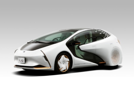 Toyota LQ — максимально футуристичный концепт автономного электромобиля со встроенным искусственным интеллектом «Yui»