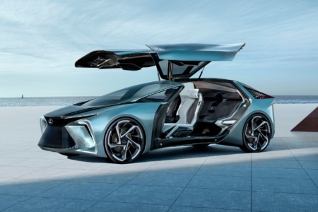 Toyota анонсировала электрический концепт Lexus LF-30 с четырьмя двигателями в колесах суммарной мощностью 400 кВт, батареей на 110 кВтч и запасом хода 500 км