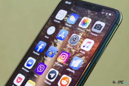 Apple в новой прошивке починила многозадачность на iPhone и iPad, а «Киевстар» триумфально заявил о решении проблем с потерей связи
