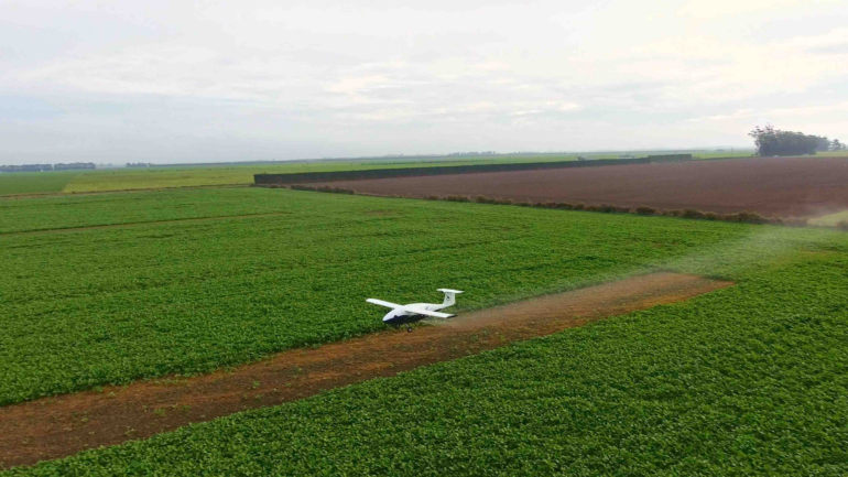 Стартап Pyka разработал сельскохозяйственный дрон Egret, способный обрабатывать пестицидами 40 гектар полей за час