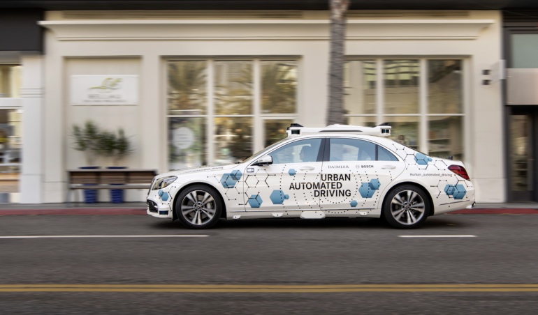 Daimler и Bosch запустили сервис беспилотного такси в Сан-Хосе