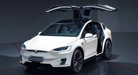 Tesla Model X и Porsche Taycan удостоились пяти звёзд в краш-тесте Euro NCAP