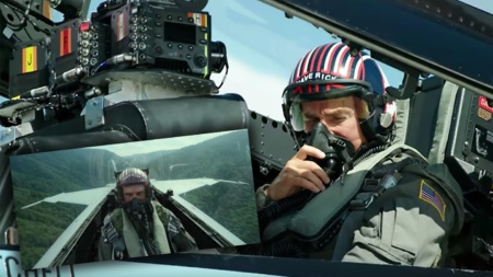 «Реальные самолеты, реальные перегрузки»: как снимали фильм Top Gun: Maverick с Томом Крузом [видео]