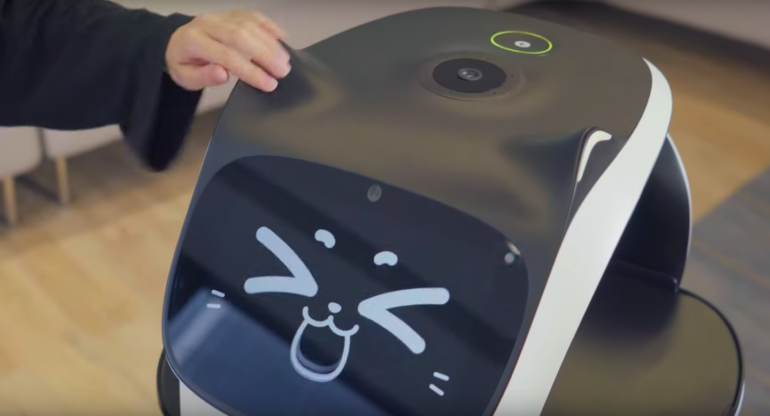 Китайская компания PuduTech разработала милого мяукающего робота-официанта