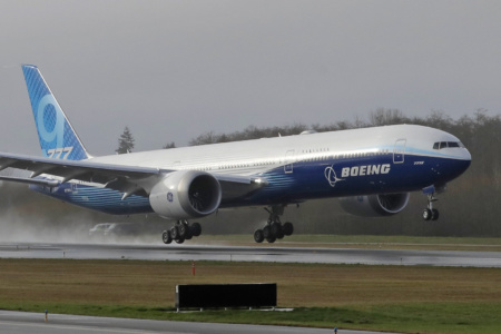 Boeing провела первый тестовый полёт Boeing 777X – самого большого двухдвигательного самолёта