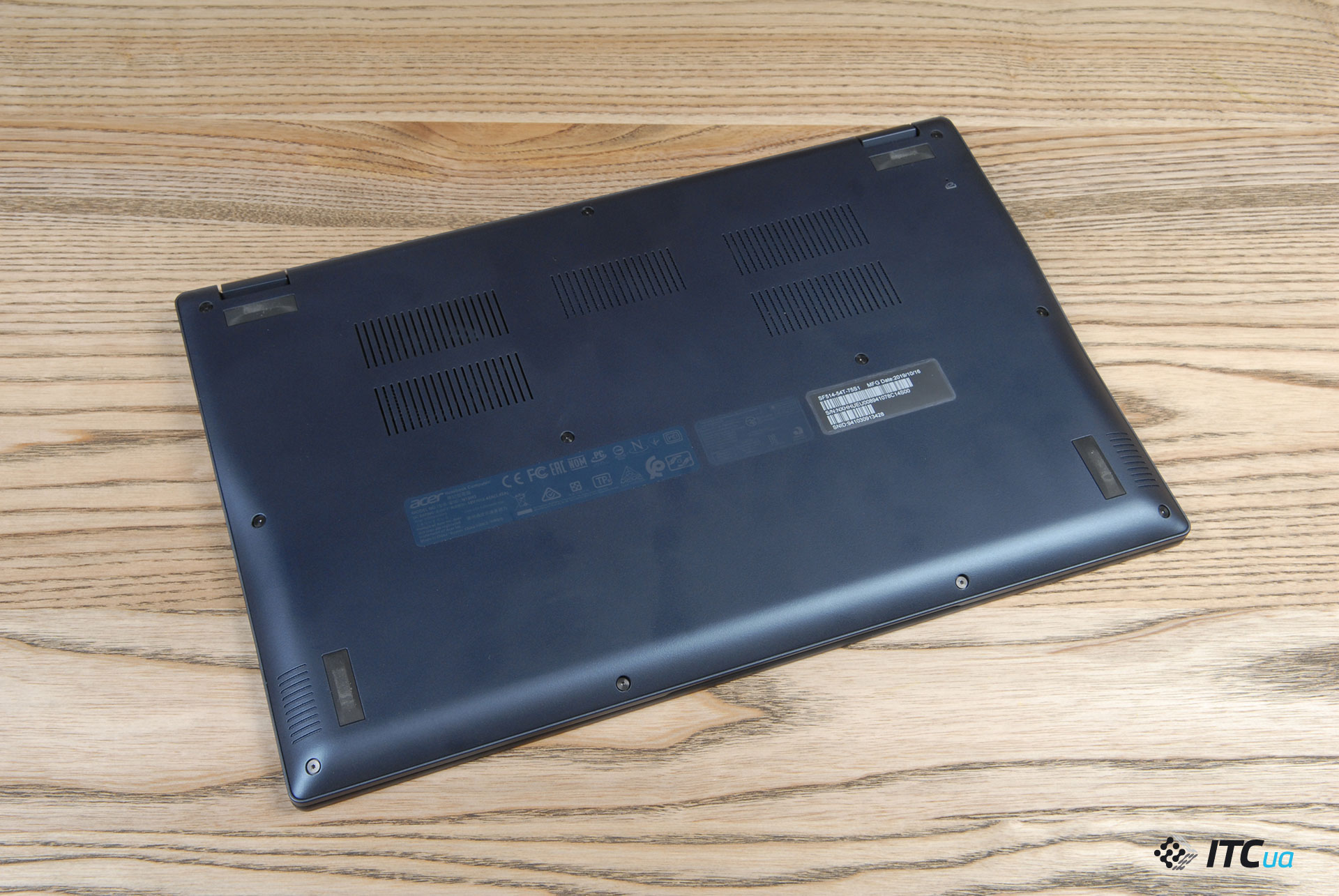 Acer Swift 5 (SF514-54T) - обзор компактного ноутбука