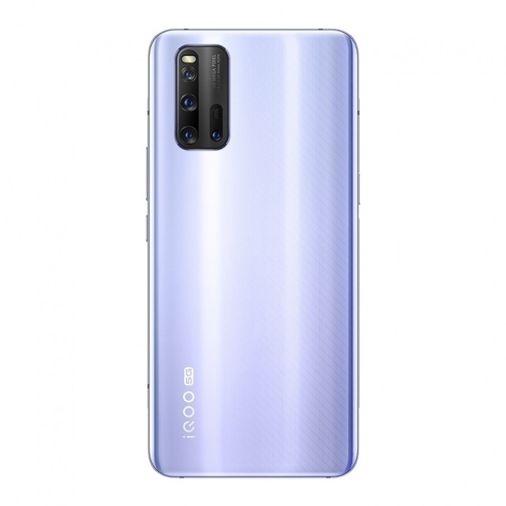 Представлен игровой смартфон iQOO 3 с чипсетом Snapdragon 865, быстрой зарядкой на 55 Вт и поддержкой 5G – от $510
