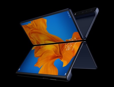 Huawei показала новые флагманские девайсы — улучшенный складной смартфон Mate Xs за €2500, планшет MatePad Pro — от €550, и ноутбук MateBook X Pro — минимум €1499