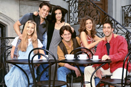 Съемки специального эпизода сериала Friends / «Друзья» отложили из-за коронавируса, но HBO Max надеется успеть отснять шоу до запуска стриминга в мае