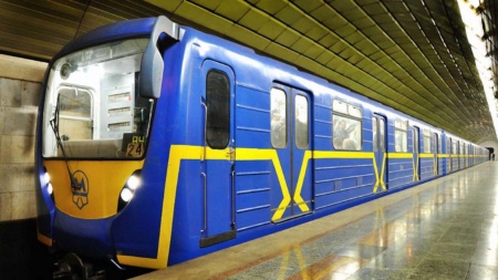 Кличко попросил Кабмин открыть метро с 25 мая