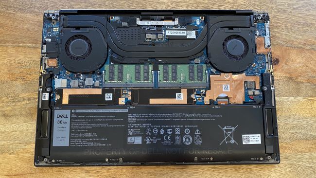 Dell представила новый 17-дюймовый ноутбук XPS 17 (9700), который называет самым компактным в мире, и обновленный 15-дюймовый XPS 15 (9500)