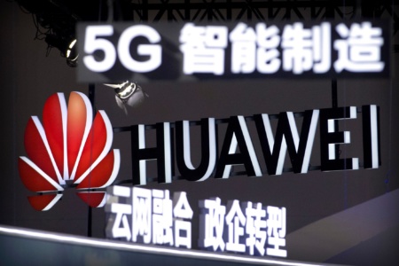 Представитель Huawei: со временем компания восстановится, а США могут потерять значительно больше
