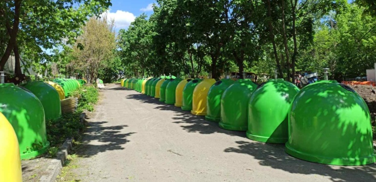 КГГА: Киев приобрел 1000 новых контейнеров для раздельного сбора отходов, увеличив "экологическую" сеть до 3,5 тыс. баков