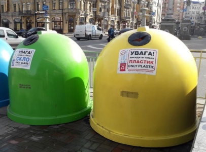 КГГА: Киев приобрел 1000 новых контейнеров для раздельного сбора отходов, увеличив «экологическую» сеть до 3,5 тыс. баков