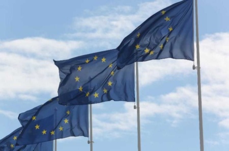 Евросоюз утвердил список стран, для которых собирается открыть границы с 1 июля. Украина в их число не вошла
