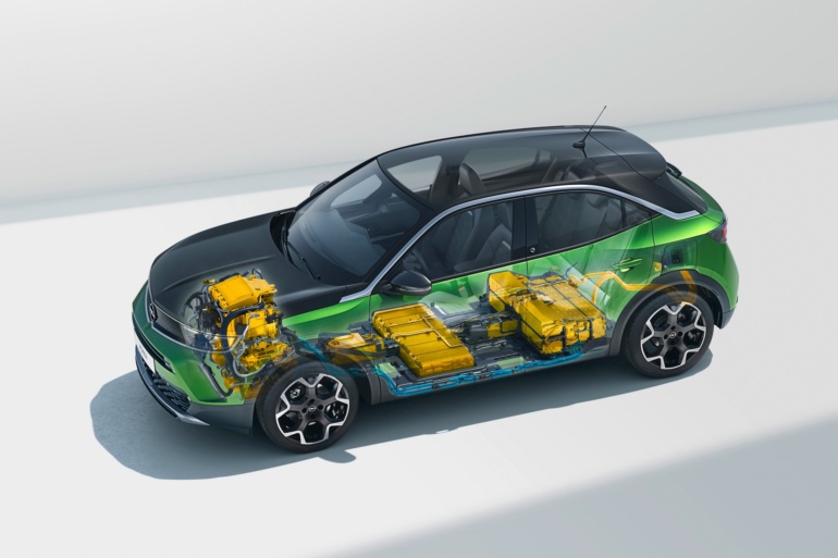 Opel официально представил серийный электрокроссовер Opel Mokka с новым дизайном, мощностью 100 кВт, батареей на 50 кВтч и запасом хода 320 км (WLTP)