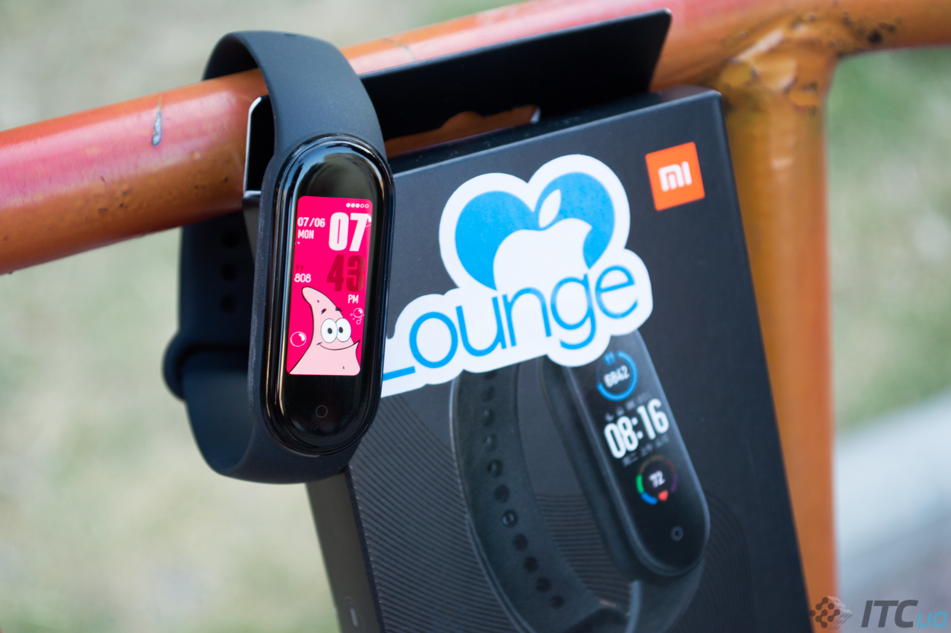Обзор фитнес-браслета Xiaomi Mi Band 5