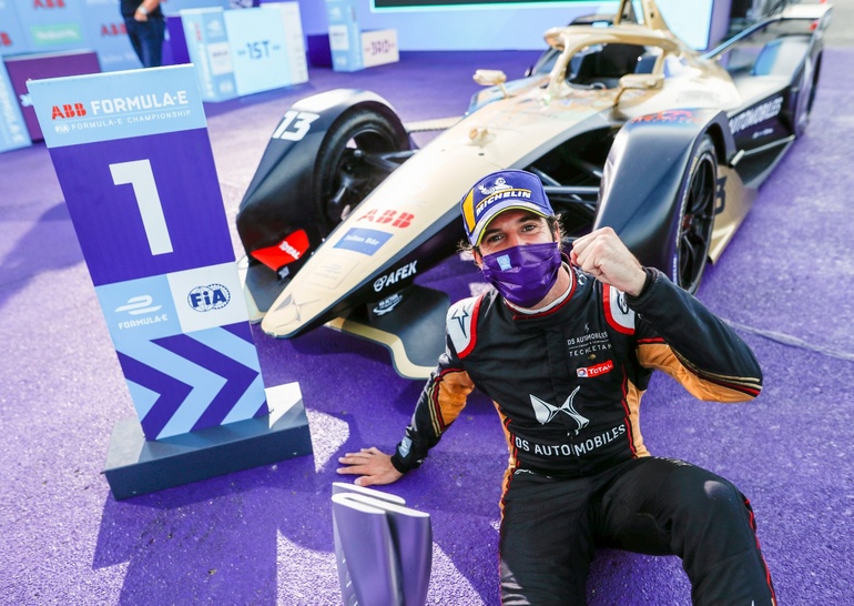 Антониу Феликс да Кошта досрочно стал чемпионом Formula E сезона 2019–20, команда DS Techeetah завоевала Кубок конструкторов