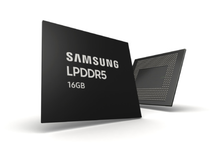 Samsung заявляет о прорыве в мобильной памяти: 16-гигабитные чипы LPDDR5 RAM впервые изготовлены на базе EUV литографии