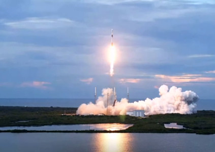 Впервые за 50 лет SpaceX запустила ракету из Флориды в южном направлении